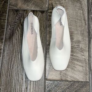 Empress beige leather square toe flats